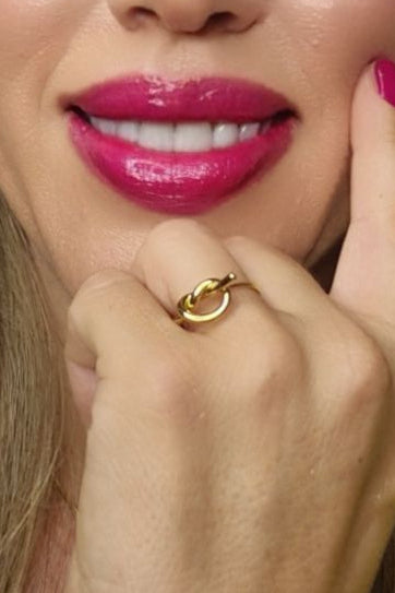 Anillo Nudo de Oro