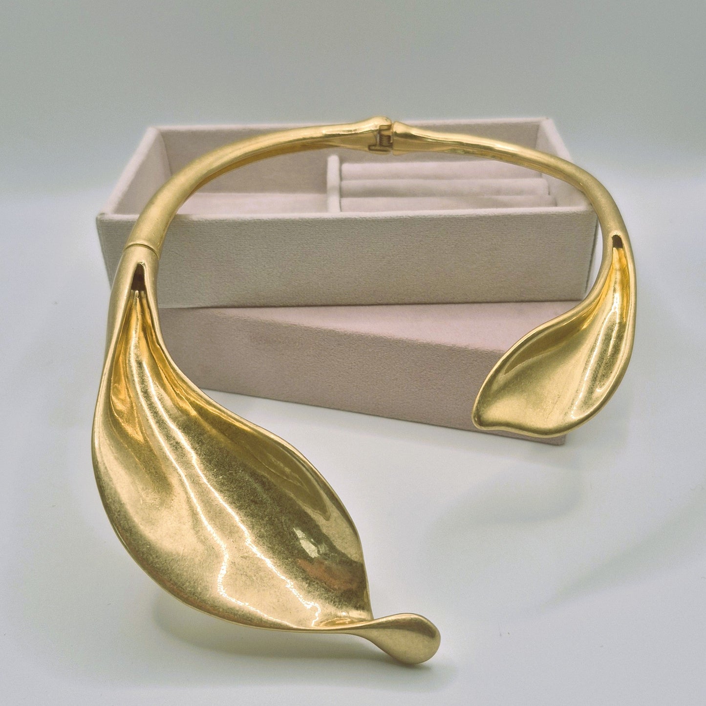 Collar Hoja de Oro