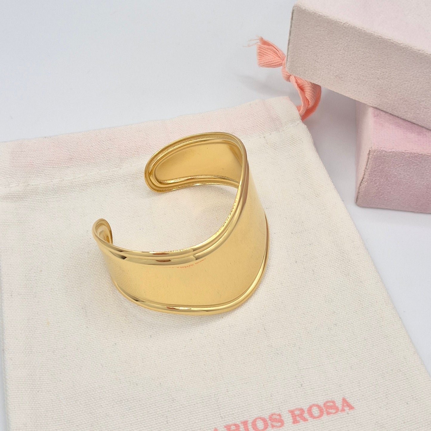 Brazalete Alba Dorado
