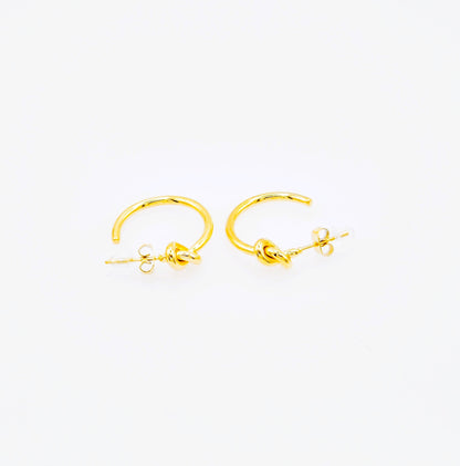 Pendientes Nudo Dorado