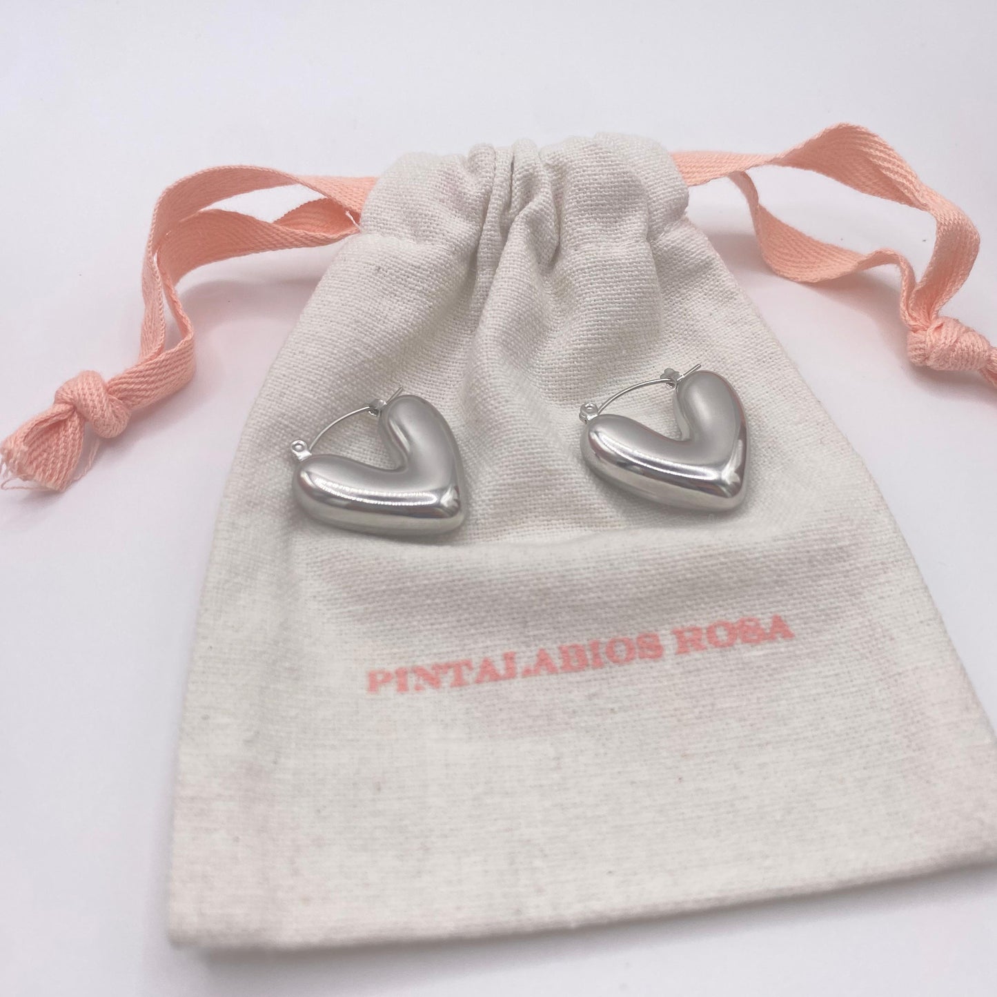 Pendientes Corazón Valiente Plateados - Grande