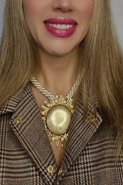 Collar Sol