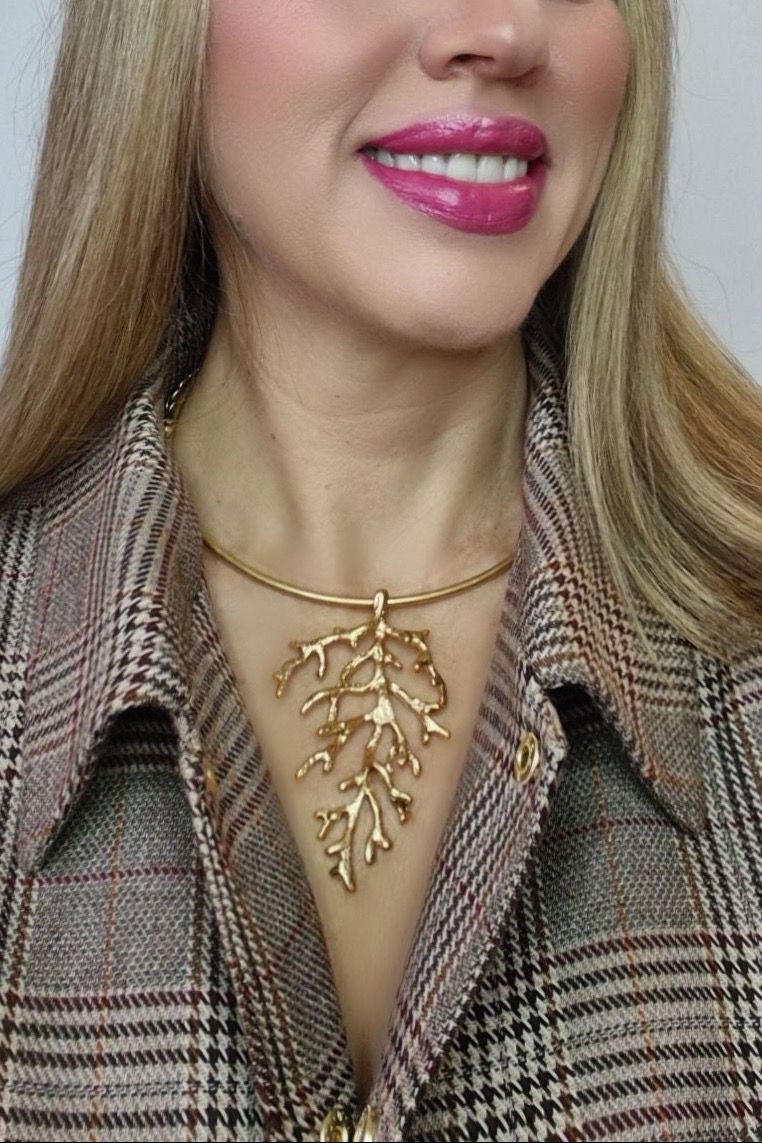 Collar Coral Dorado