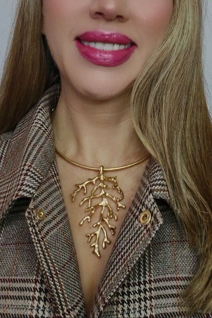 Collar Coral Dorado