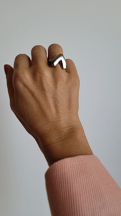 Anillo Corazón Valiente Plateado